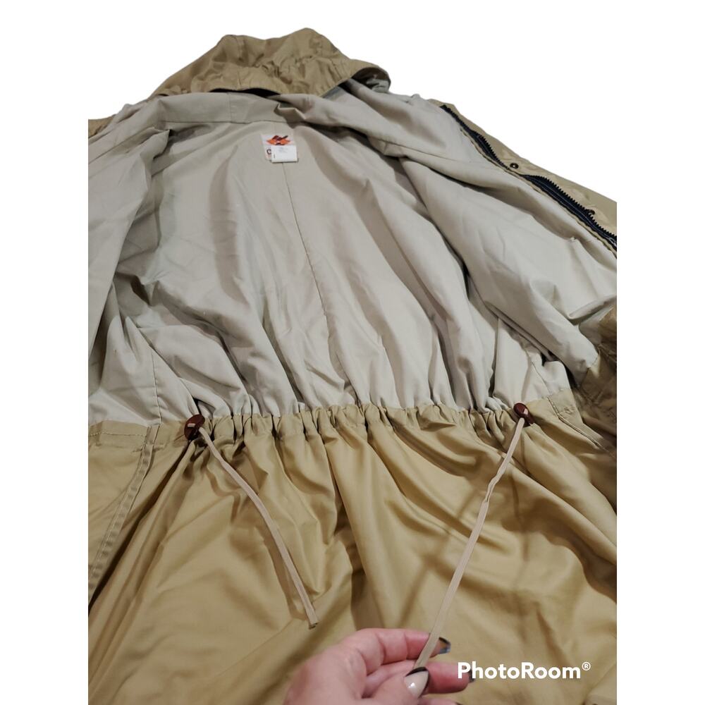 Columbia | Vintage Tan Cinched Shooting Jacket | Size XL - Picture 9 of 13